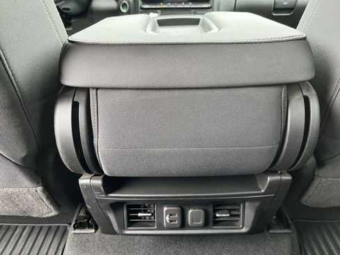 Certified 2022 Chevrolet Silverado 1500 RST w/ Z71 Off-Road Package image 23