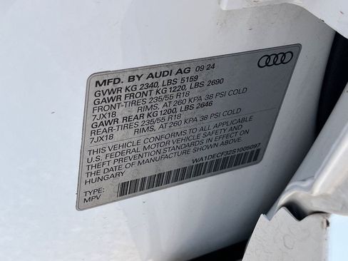 Used 2025 Audi Q3 2.0T Premium AWD/4WD image 30