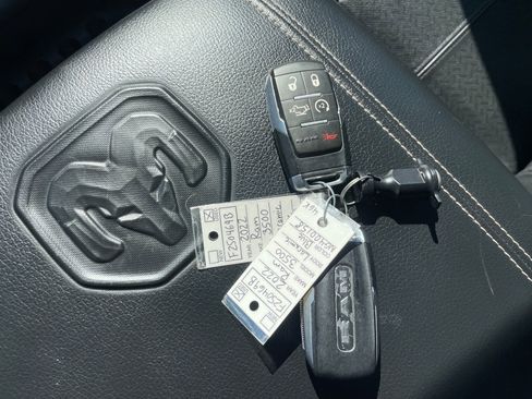 Used 2022 RAM 3500 Laramie image 25