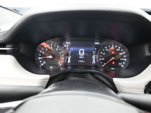 Used 2026 Jeep Compass Limited AWD/4WD image 32