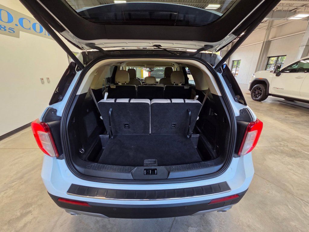 Used 2021 Ford Explorer Limited AWD/4WD image 9