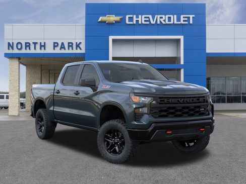 New 2026 Chevrolet Silverado 1500 Custom Trail Boss w/ LPO, Dark Essentials Package image 1