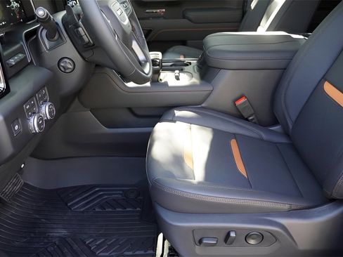 New 2026 GMC Sierra 1500 AT4 w/ AT4 Premium Package image 12