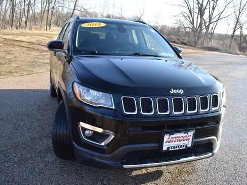 Used 2018 Jeep Compass Limited w/ Navigation Group image 10