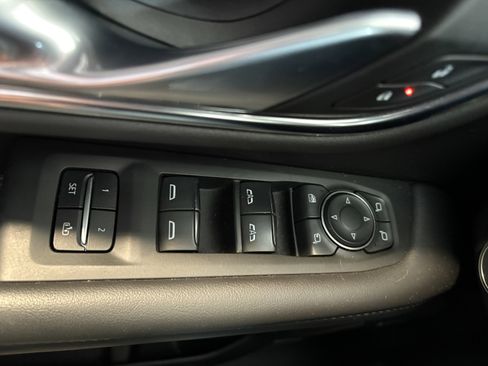 Used 2022 Chevrolet Tahoe High Country image 10