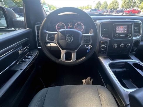 Used 2022 RAM 1500 Warlock AWD/4WD image 17