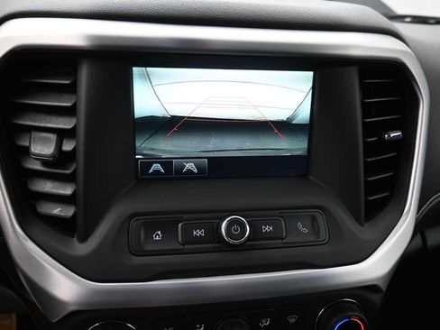 Used 2019 GMC Acadia SLE w/ LPO, Floor Liner Package image 8