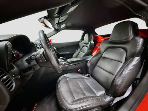 Used 2012 Chevrolet Corvette Convertible RWD image 19