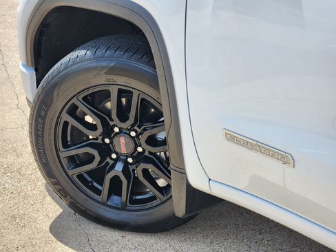 Used 2026 GMC Sierra 1500 Elevation RWD image 17