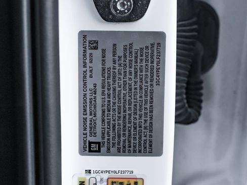 Used 2020 Chevrolet Silverado 2500 LTZ w/ LTZ Premium Package image 57