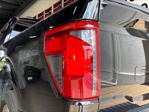 Used 2025 Ford F150 XLT w/ Equipment Group 301A Standard RWD image 17
