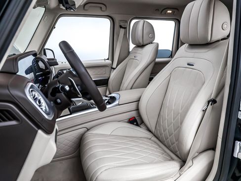 Used 2023 Mercedes-Benz G 63 AMG Squared image 17