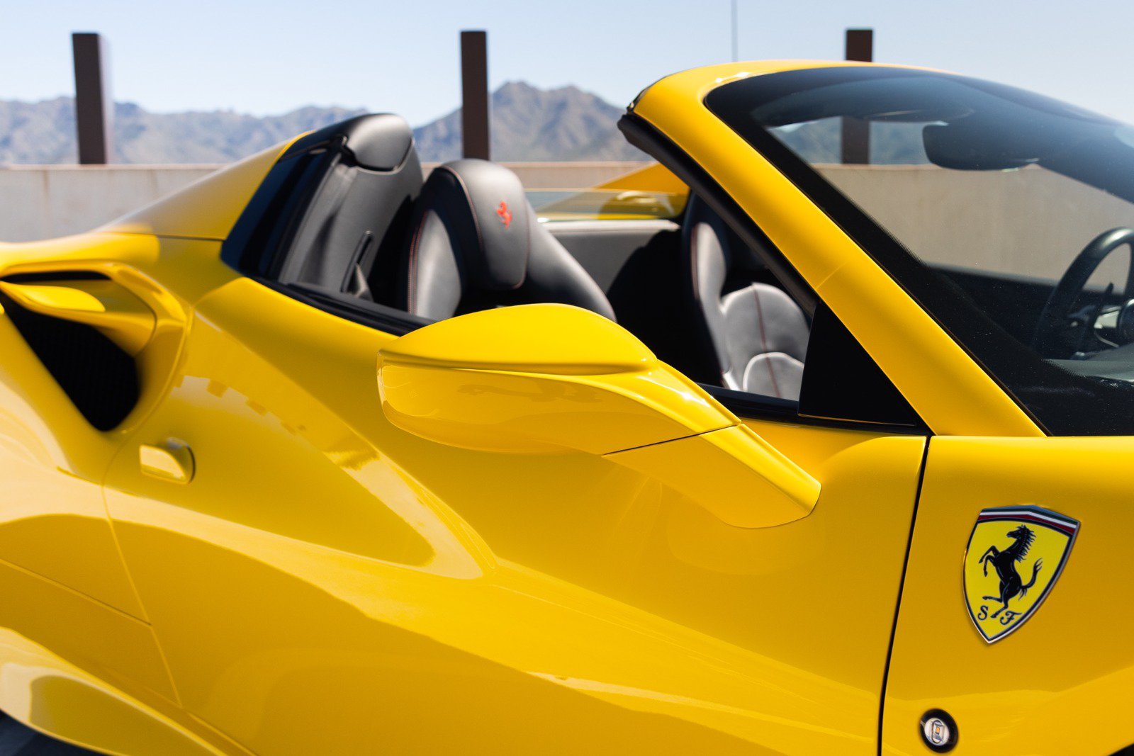 Used 2022 Ferrari F8 Tributo RWD image 30