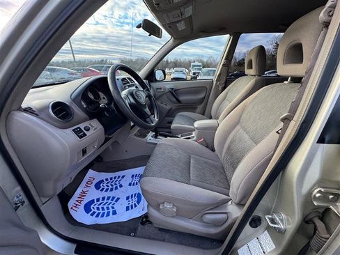 Used 2002 Toyota RAV4 4WD image 32