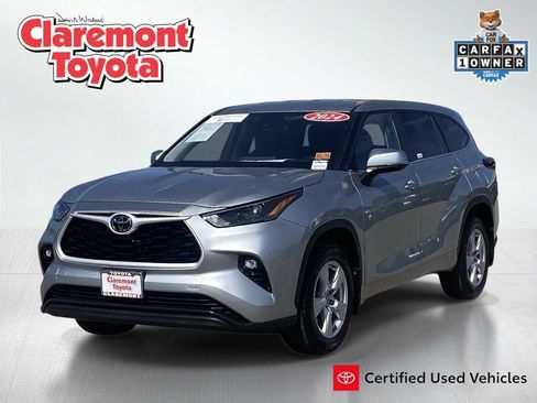 Certified 2024 Toyota Highlander LE image 1