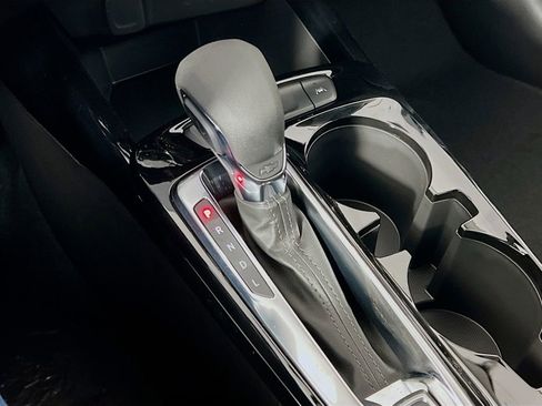 New 2026 Chevrolet Trax LT w/ LT Convenience Package image 16