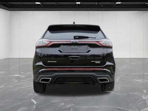 Used 2018 Ford Edge Sport w/ Equipment Group 401A image 4