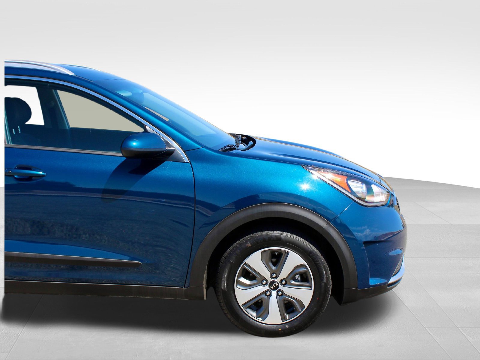 Used 2019 Kia Niro LX FWD image 14