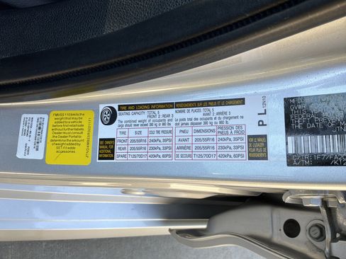 Used 2024 Toyota Corolla SE FWD image 34