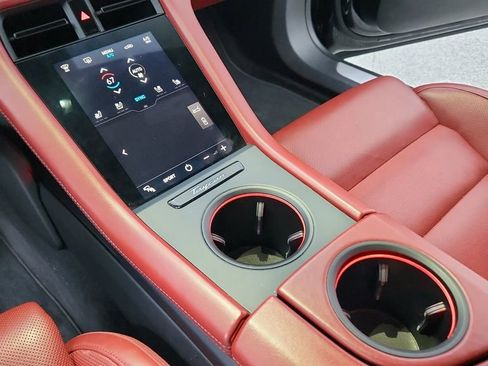 Used 2020 Porsche Taycan 4S w/ Premium Package image 22