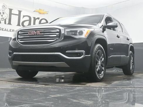 Used 2019 GMC Acadia SLT image 4