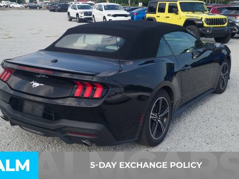 Used 2024 Ford Mustang Premium RWD image 3