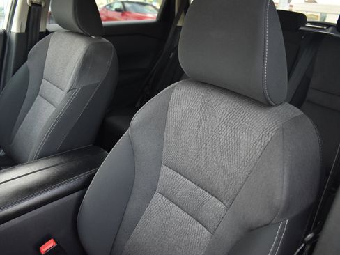 Used 2024 Nissan Rogue SV image 26