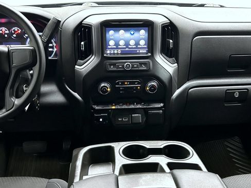 Used 2021 Chevrolet Silverado 1500 Custom w/ LPO, Dark Essentials Package AWD/4WD image 13