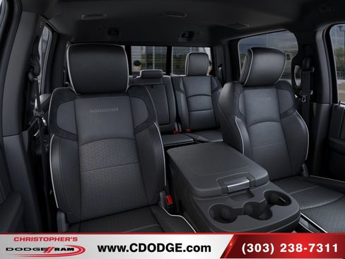 New 2026 RAM 2500 Laramie AWD/4WD image 16