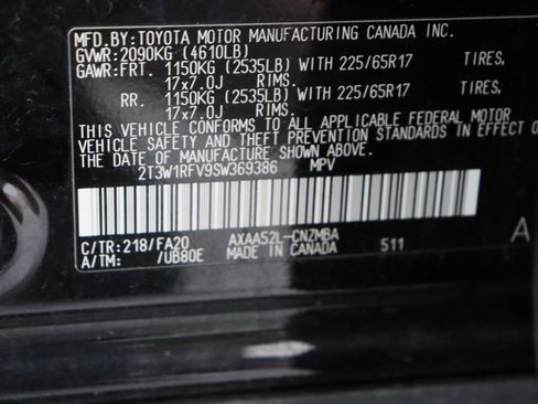 Certified 2025 Toyota RAV4 XLE FWD image 41