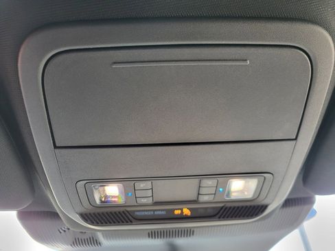 New 2026 Ford Explorer ST-Line w/ ST-Line Street Pack image 21