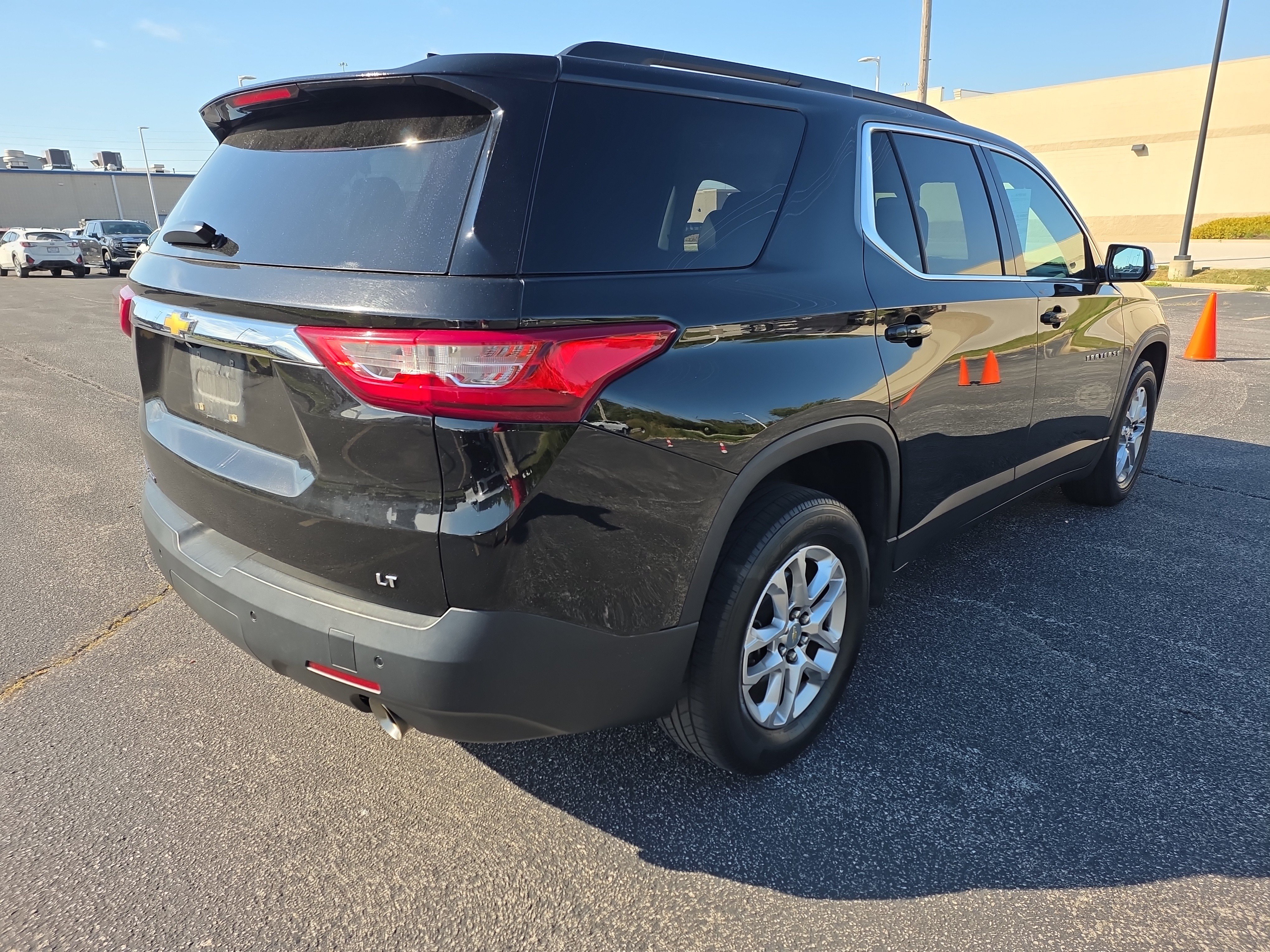 Used 2020 Chevrolet Traverse LT AWD/4WD image 4