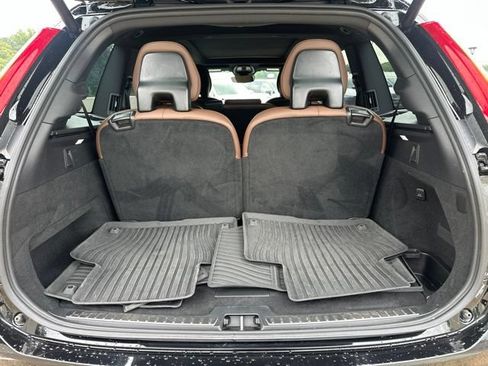 Certified 2025 Volvo XC90 B6 Plus w/ Protection Package AWD/4WD image 34