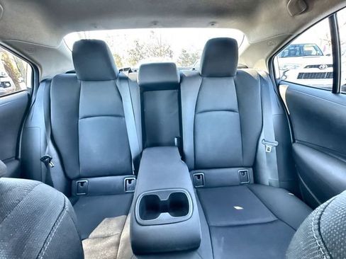 Used 2024 Toyota Corolla LE image 30