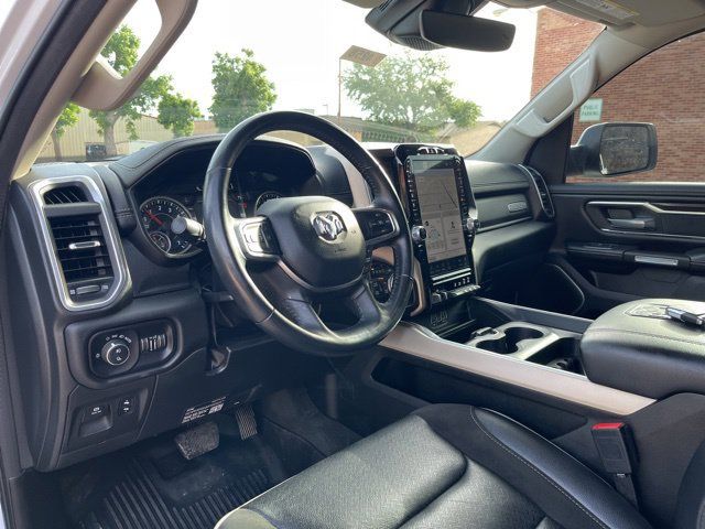 Used 2022 RAM 1500 Laramie AWD/4WD image 10