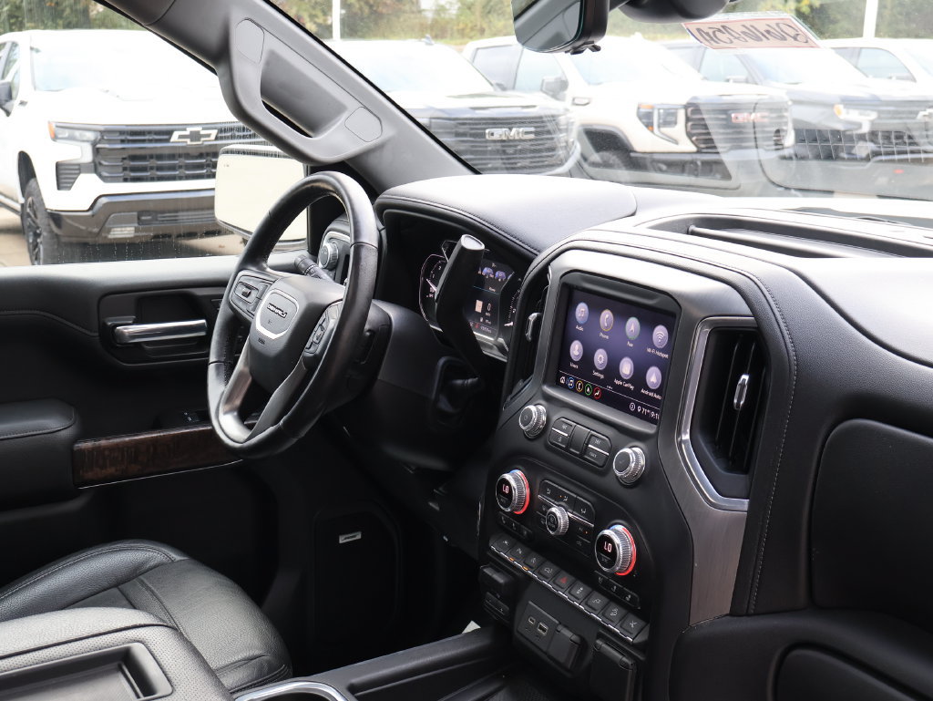Certified 2020 GMC Sierra 1500 Denali w/ Denali Ultimate Package AWD/4WD image 45
