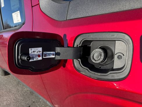 New 2026 Ford Maverick XLT w/ XLT Luxury Package image 19