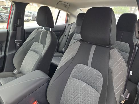 New 2026 Nissan Sentra SV w/ Floor Mat Package FWD image 9