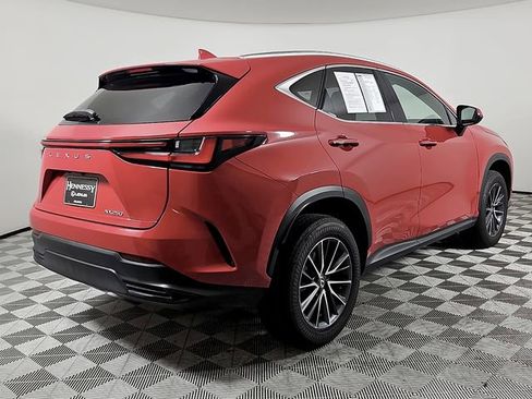Used 2024 Lexus NX 250 FWD w/ Towing Package (2000 Lbs) image 4