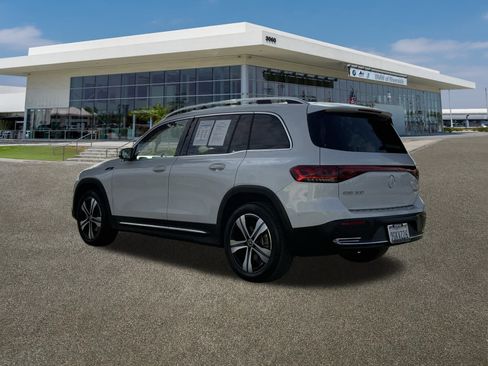 Used 2023 Mercedes-Benz EQB 300 4MATIC image 7