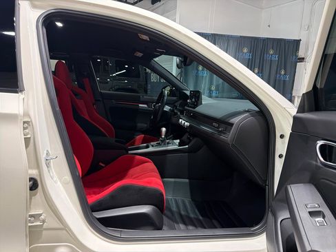 Used 2023 Honda Civic Type R image 28