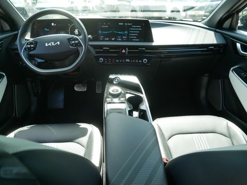 Certified 2024 Kia EV6 GT-Line AWD/4WD image 10