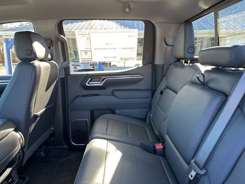 New 2026 Chevrolet Silverado 1500 LT w/ Safety Package image 31