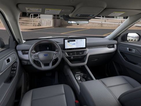 New 2025 Ford Explorer Active w/ Active Comfort Package image 11