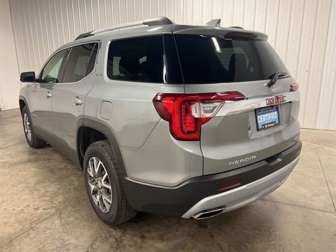 Certified 2023 GMC Acadia SLE w/ Driver Convenience Package image 4
