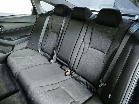 Used 2025 Honda Accord SE image 17