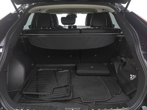 Used 2023 Mitsubishi Eclipse Cross SE image 9