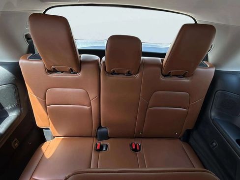 Used 2024 Nissan Pathfinder Platinum w/ Cargo Package AWD/4WD image 20
