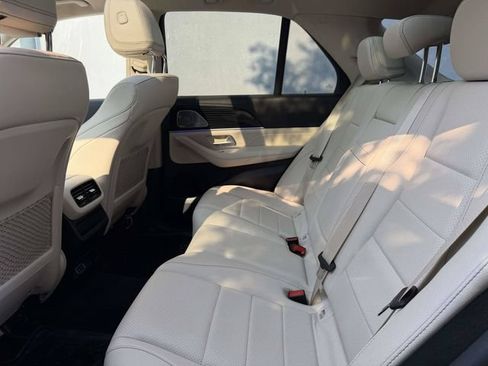 Certified 2024 Mercedes-Benz GLE 450 4MATIC image 21