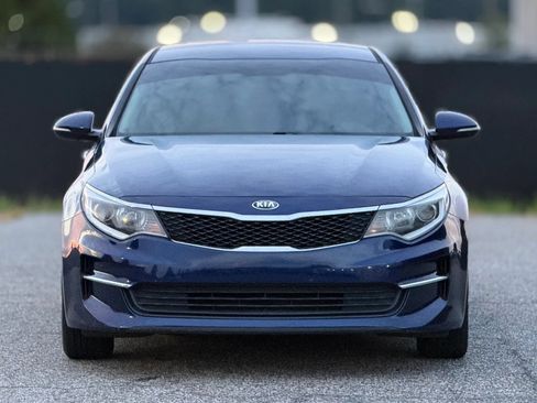 Used 2018 Kia Optima LX FWD image 5